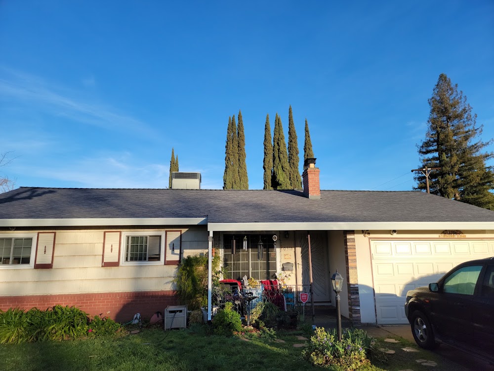 Clark's Gables Roofing