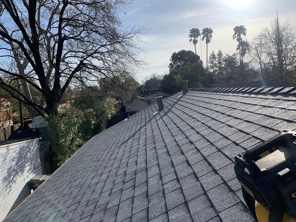 Maginis Roofing