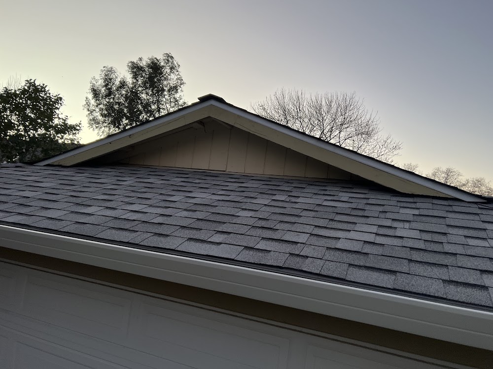 Bob Jahn's Roofing LLC